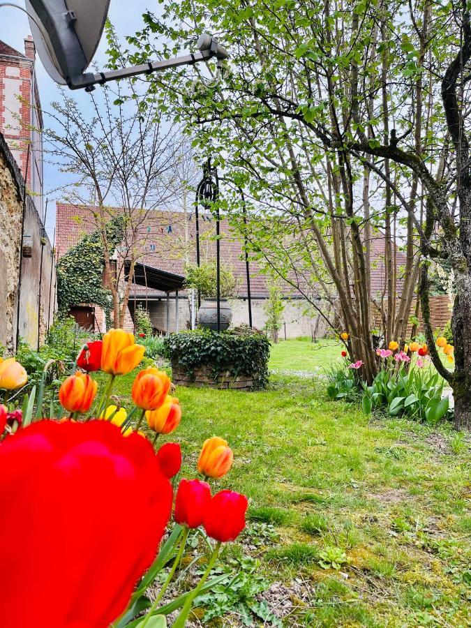 Au Petit Jardin Sezannais Vila Sézanne Exterior foto